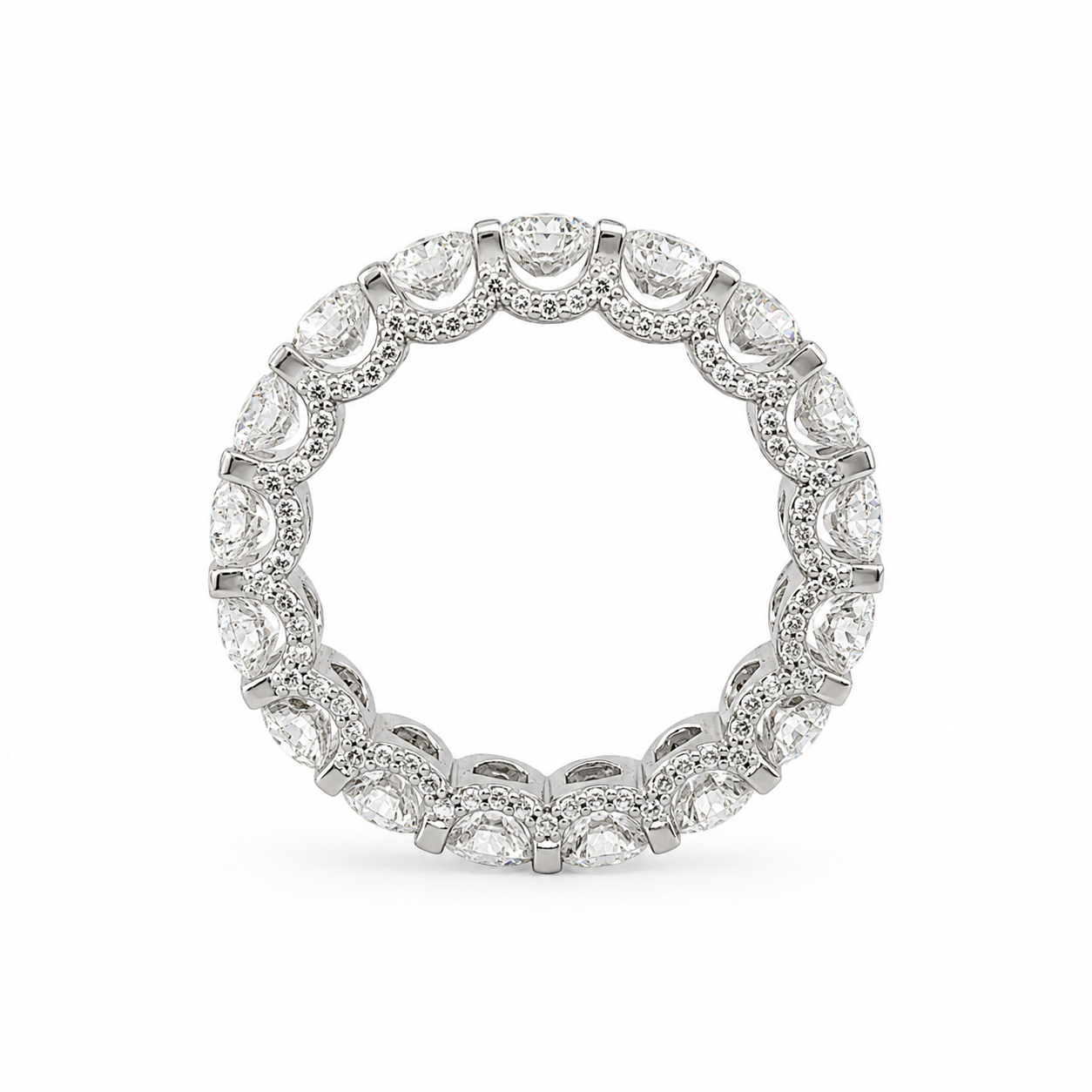 Éveil 5.61 Ct. Yüzük