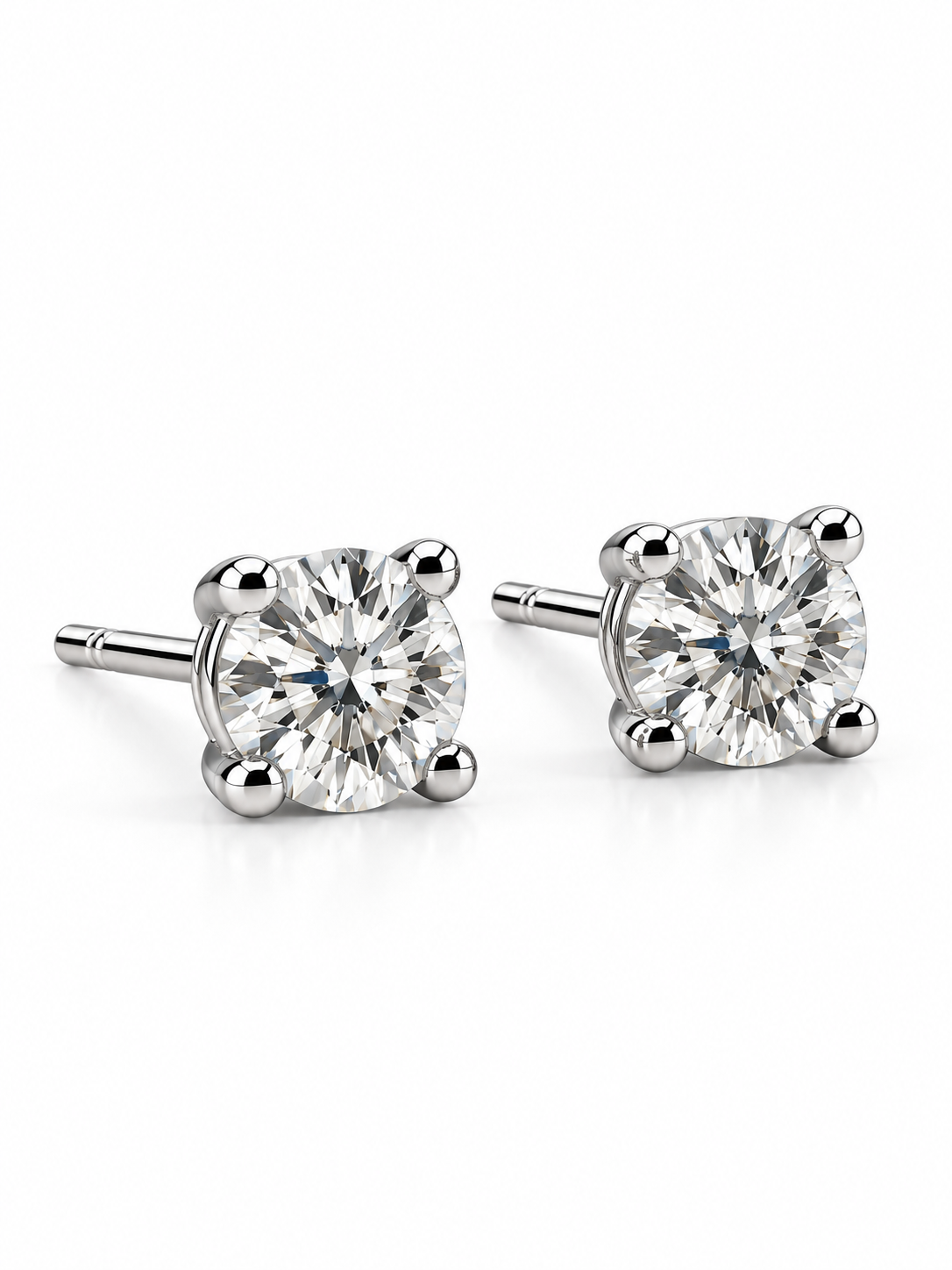 Mireva 0.76 Ct. Küpe