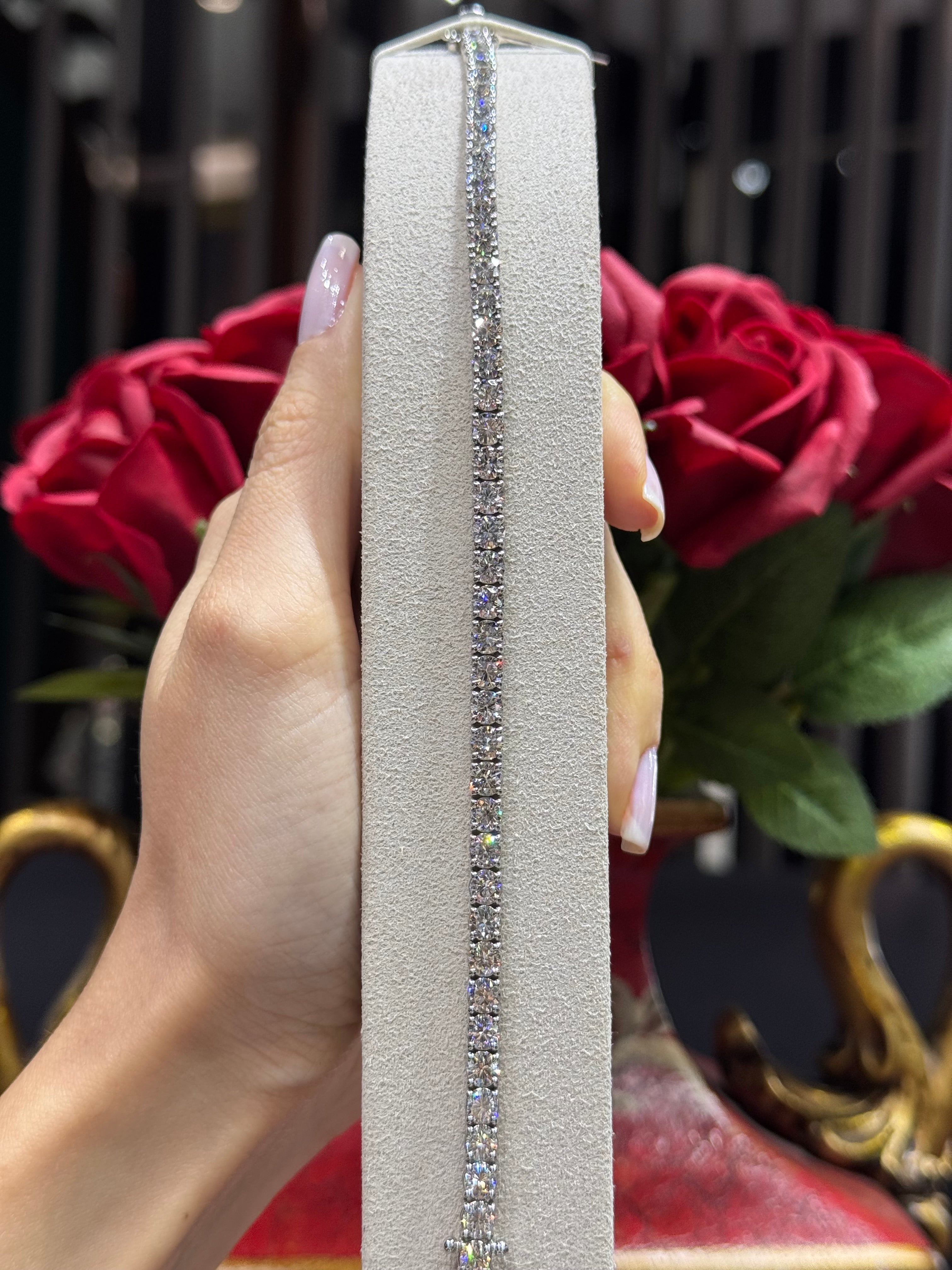 Lune 10.62 Ct Bileklik