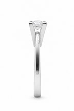 Roselle 0.34 Ct Yüzük